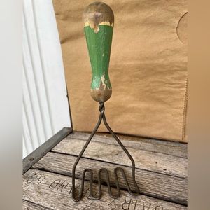 1960s Vintage Green Handled Potato Masher/ Farm House/ Rustic Kitchen Decor